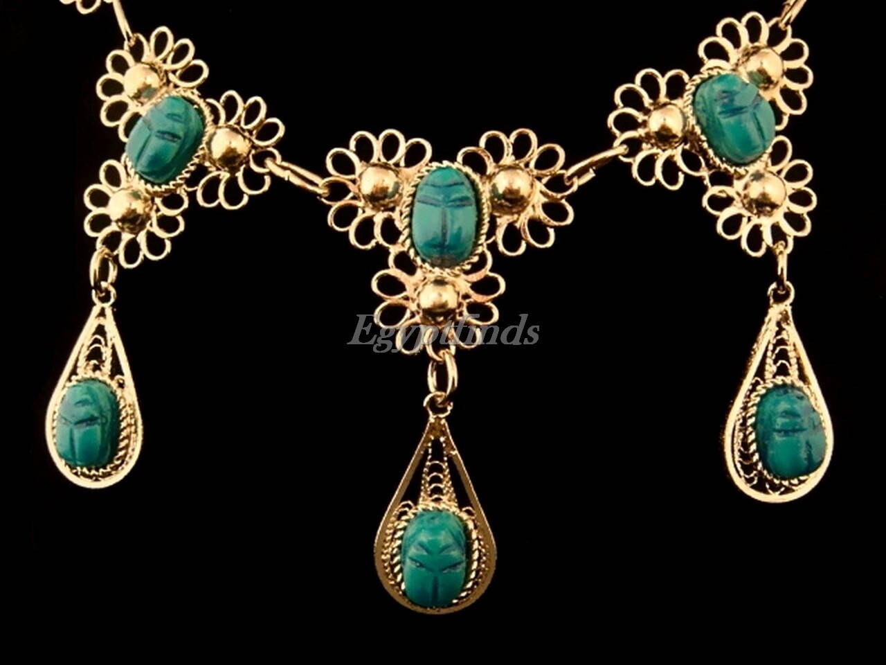 Elegant Egyptian Jewelry Hand Made Flower Necklace and Earrings Set