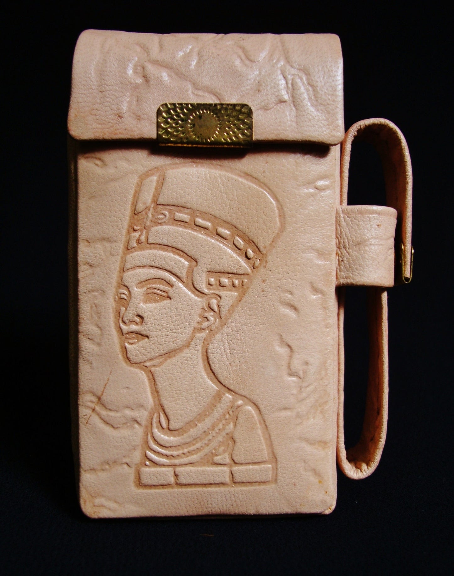 Egypt Hand Made Egyptian Genuine Fine Leather Nefertiti Cigarette Case Queen Nefertiti cigarette holder Ancient Egyptian