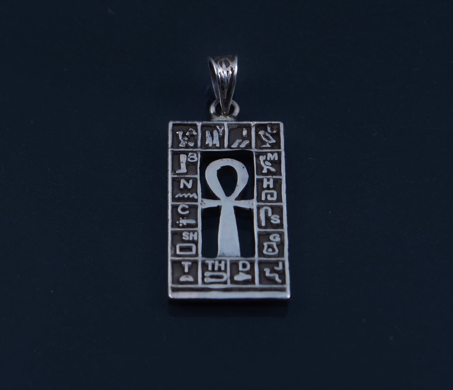 Lovely Egyptian Sterling Silver Hieroglyphics Framed Ankh life key Cross Pendant Charm