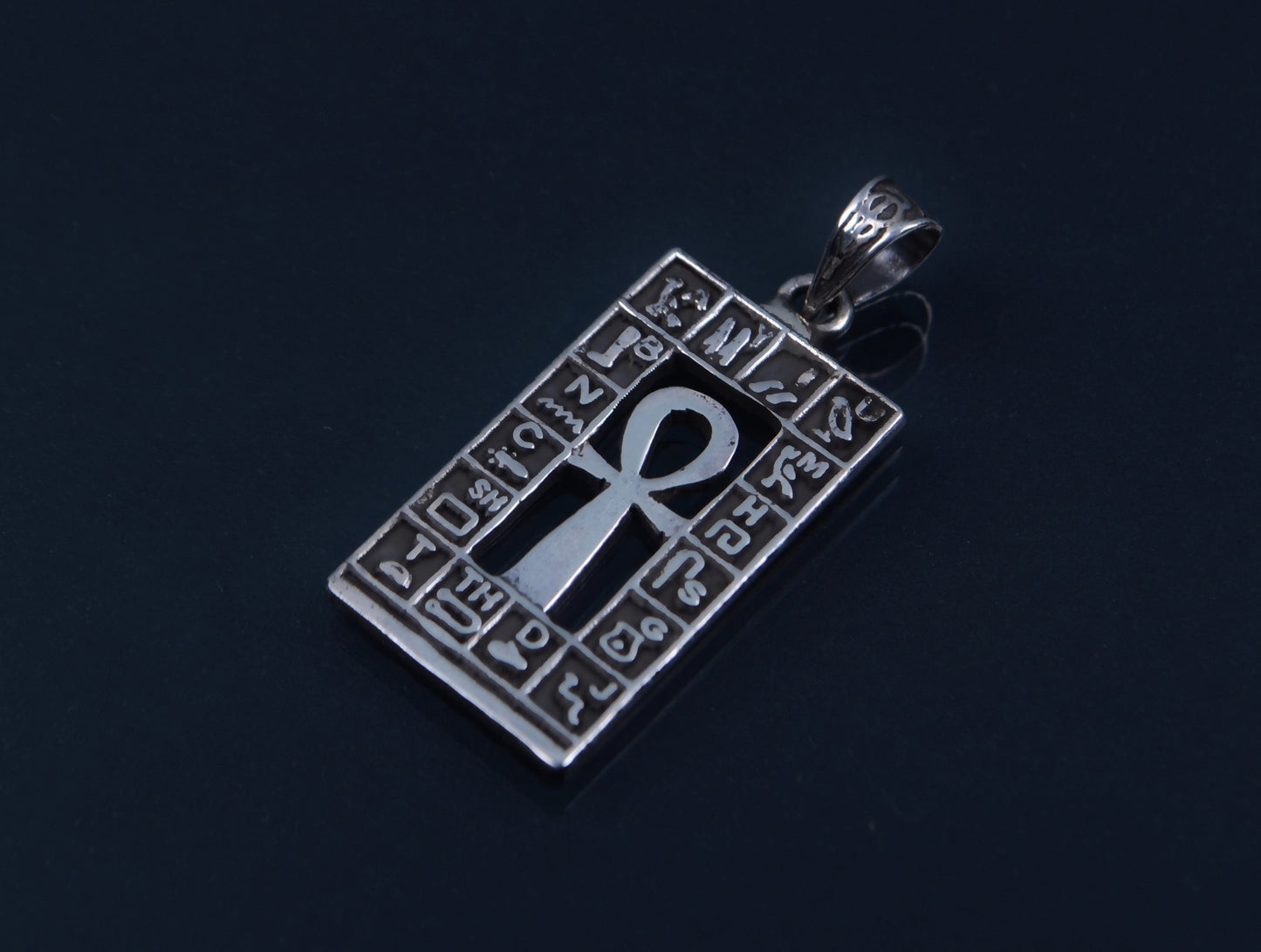 Lovely Egyptian Sterling Silver Hieroglyphics Framed Ankh life key Cross Pendant Charm