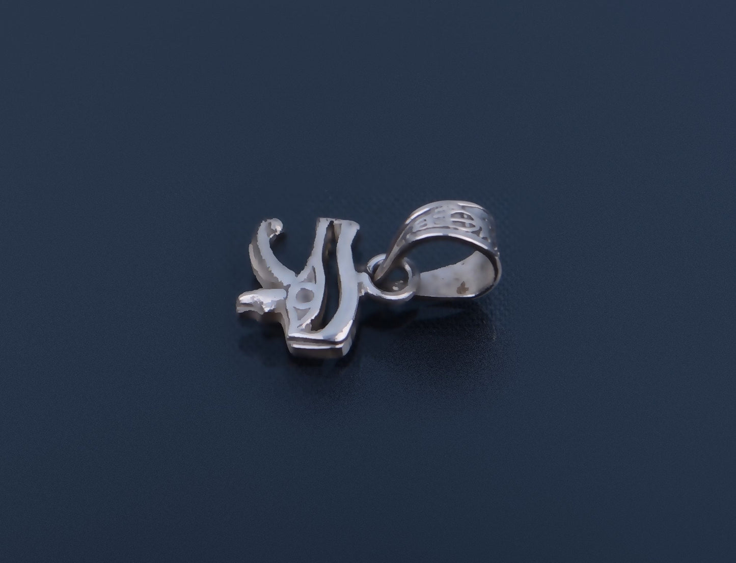 Lovely Egyptian Sterling silver Eye Of Horus Pendant Charm
