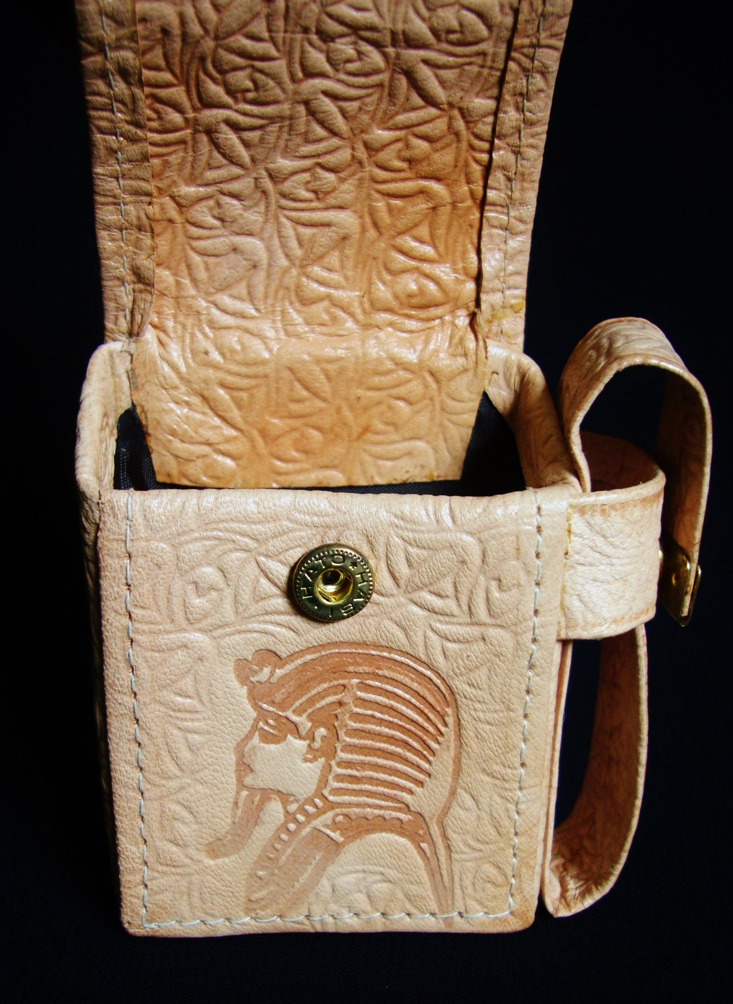 Egypt Hand Made Egyptian Genuine Fine Leather Tut Mask Cigarette Case Tutankhamun cigarette holder Ancient Egyptian