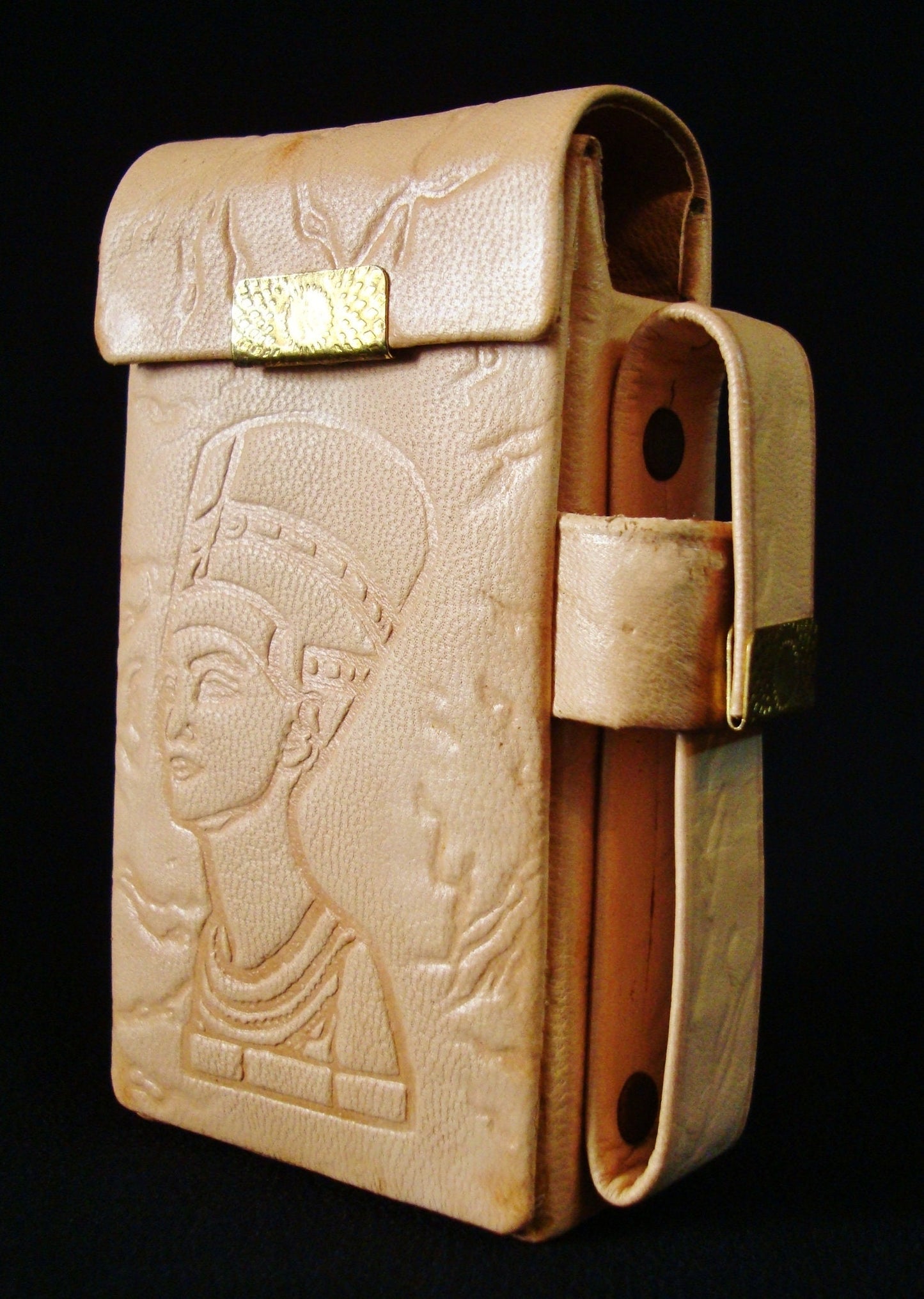 Egypt Hand Made Egyptian Genuine Fine Leather Nefertiti Cigarette Case Queen Nefertiti cigarette holder Ancient Egyptian