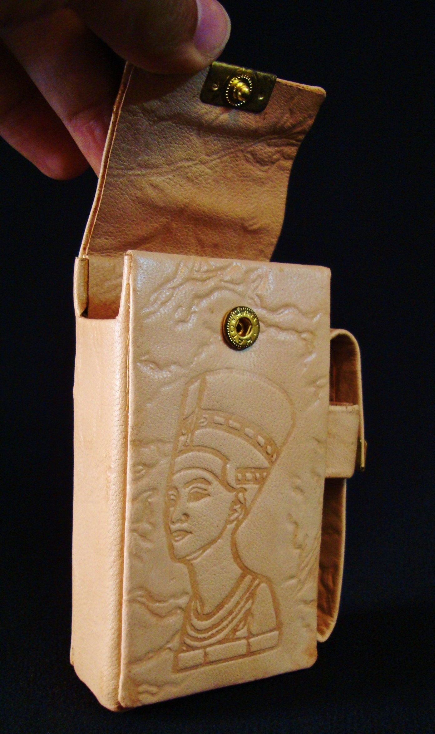 Egypt Hand Made Egyptian Genuine Fine Leather Nefertiti Cigarette Case Queen Nefertiti cigarette holder Ancient Egyptian