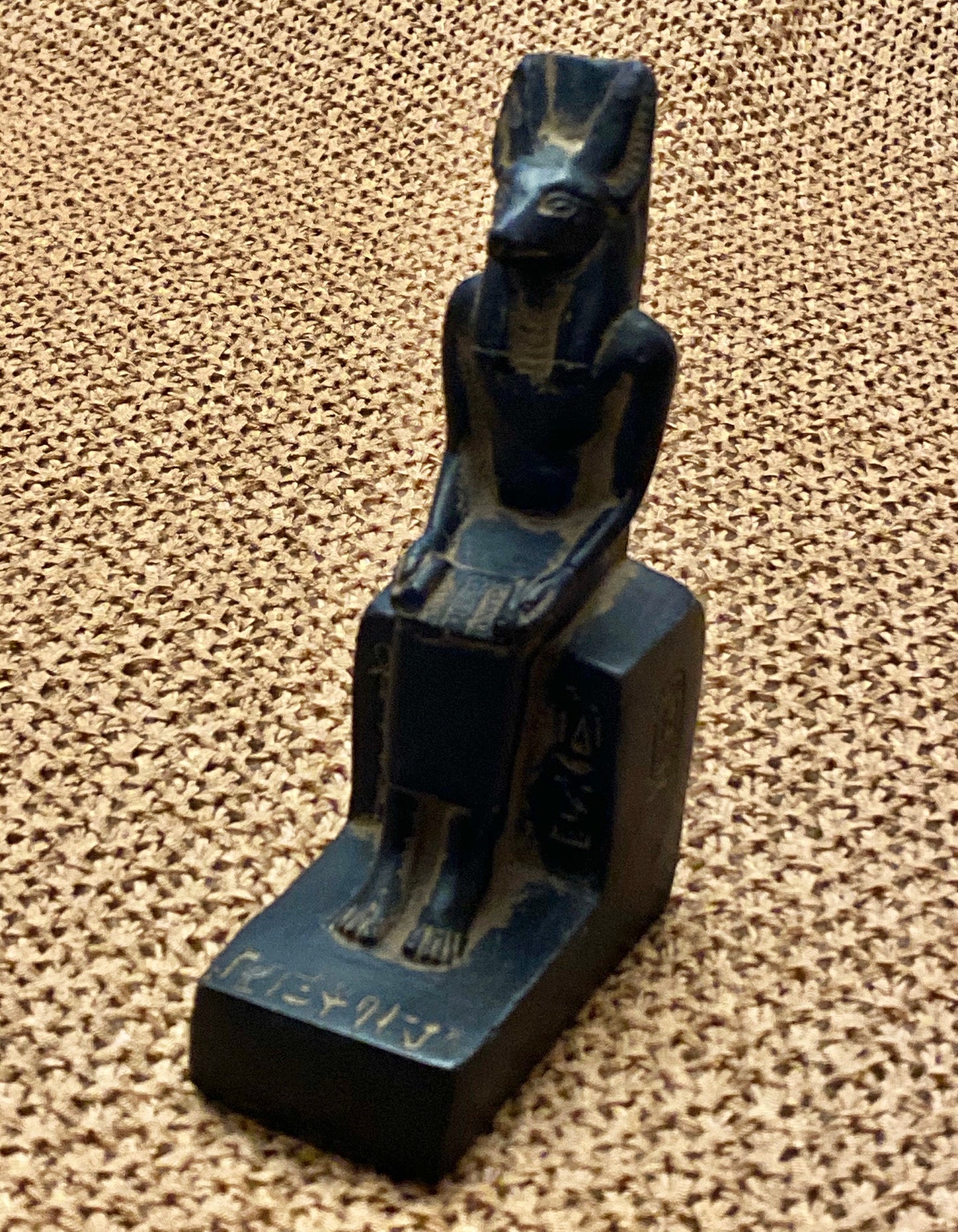 Amazing Commemorative Ancient Egyptian God Anubis Jackal Deity Seated Statue With Glyphs SALE