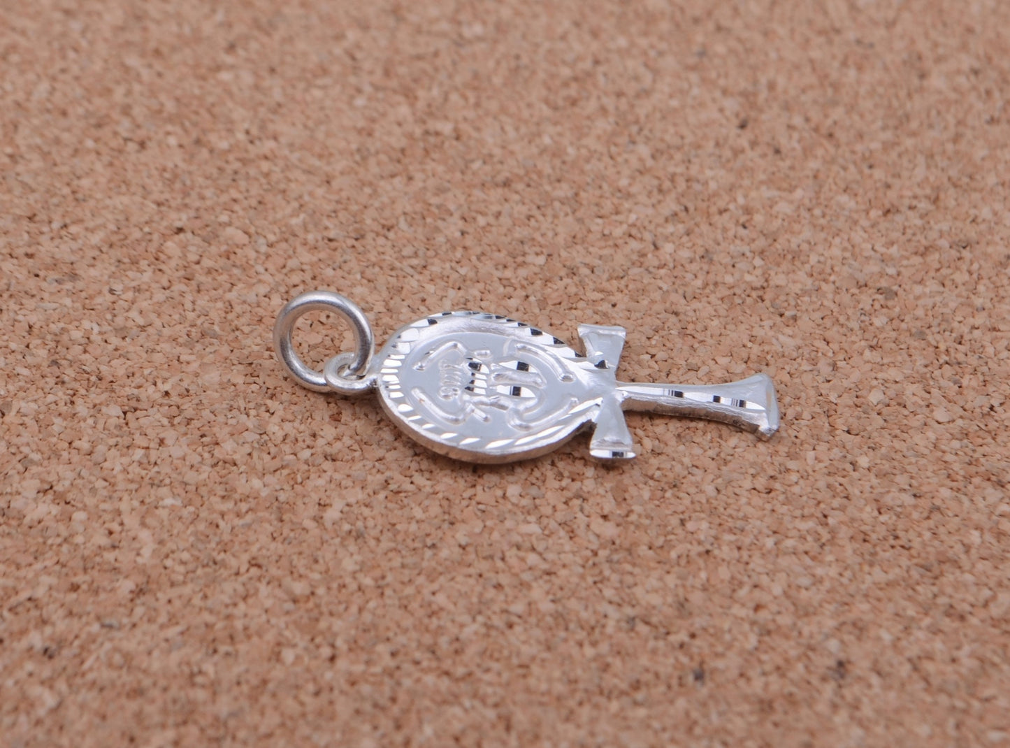 Shiny Egyptian Laser Cut Solid Sterling Silver Life Key Ankh With Scarab Pendant Charm