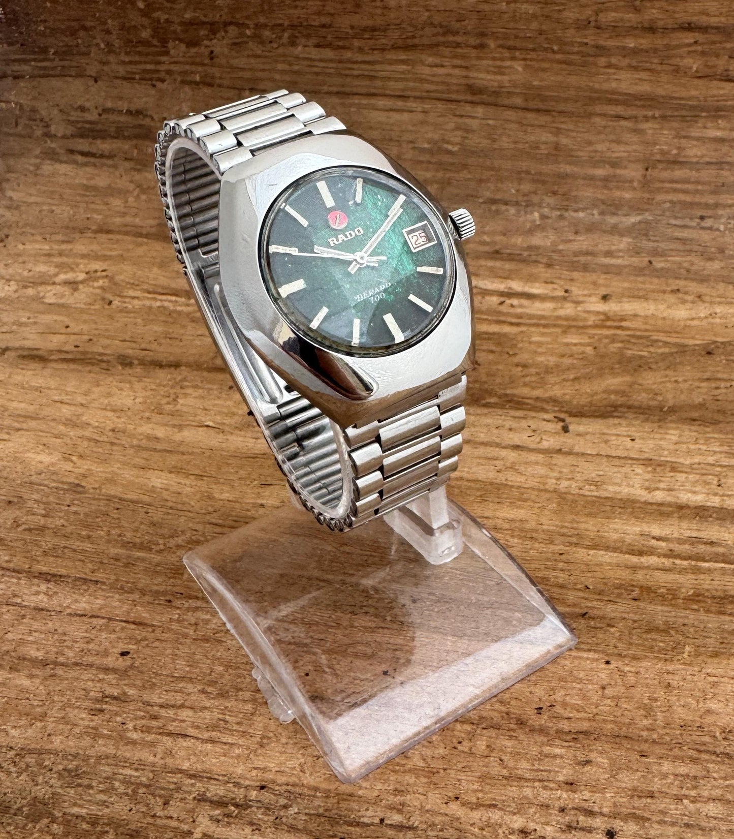 Vintage Rado Berard 700 Automatic Date Steel Men Wrist Watch Vintage 70s