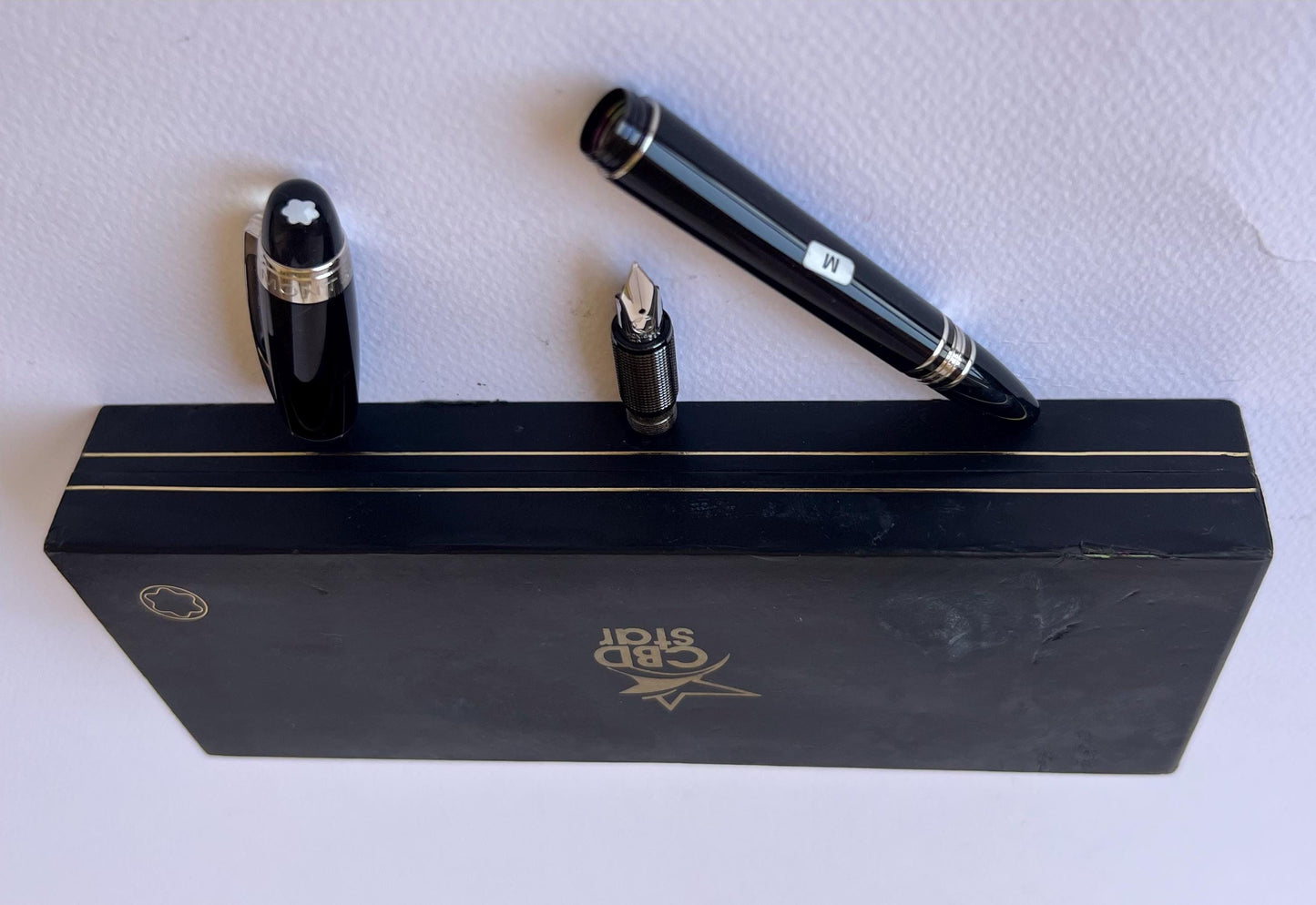 Excellent MONTBLANC StarWalker Black RESIN 14K 585 Fountain Pen