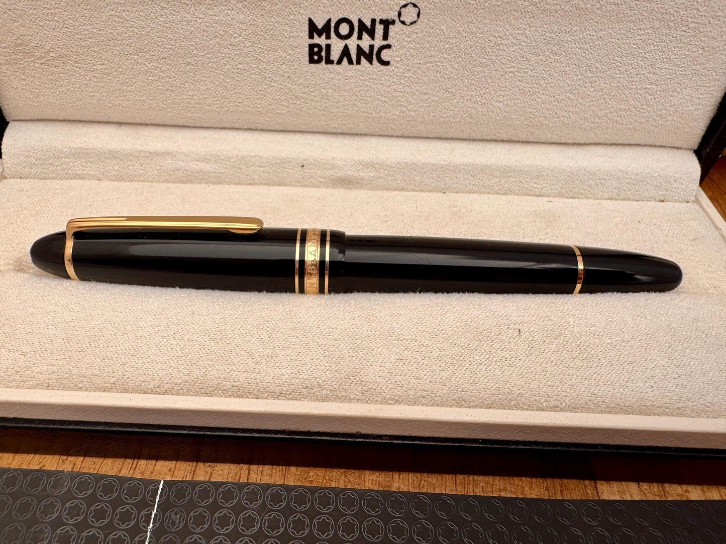 Montblanc Meisterstuck 146 Bicolor 14K Nib Gold Trim Fountain In Original Box