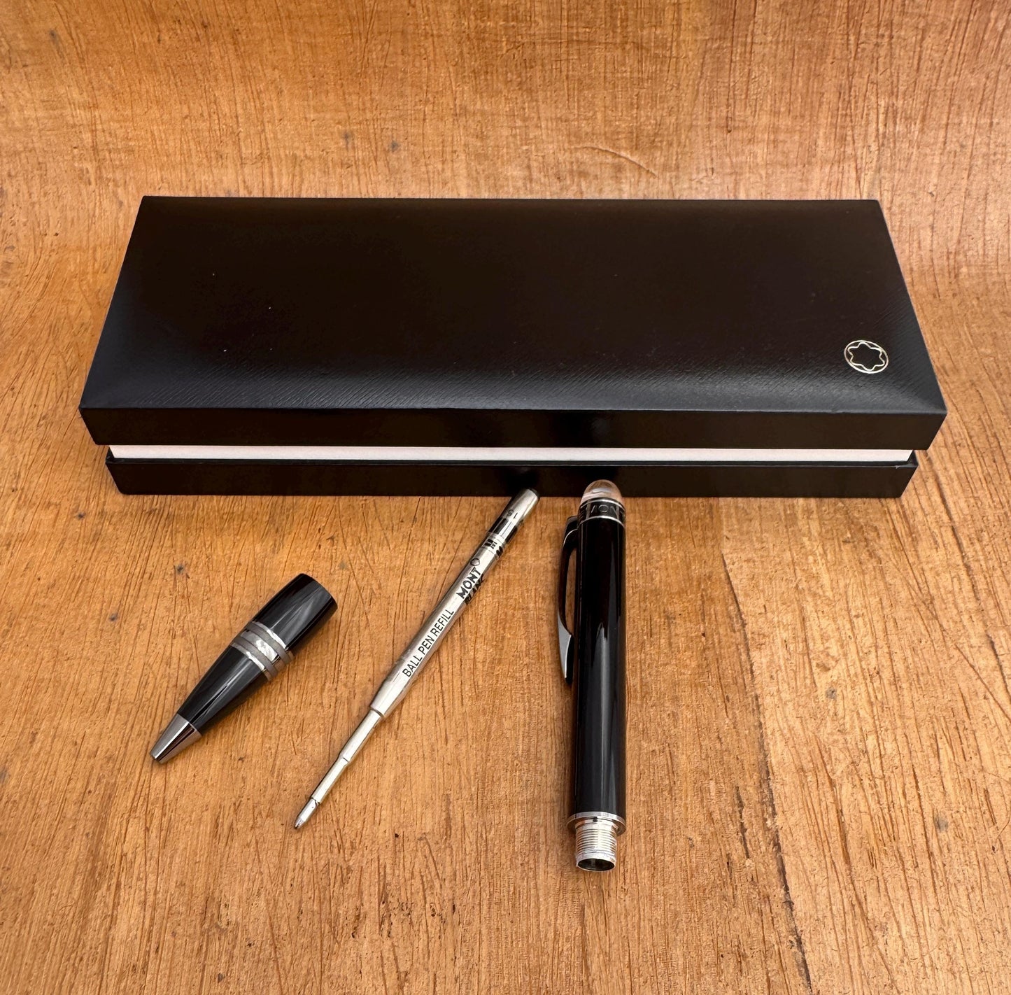 Excellent MONTBLANC Starwalker Midnight Black Ballpoint Pen In Original Box