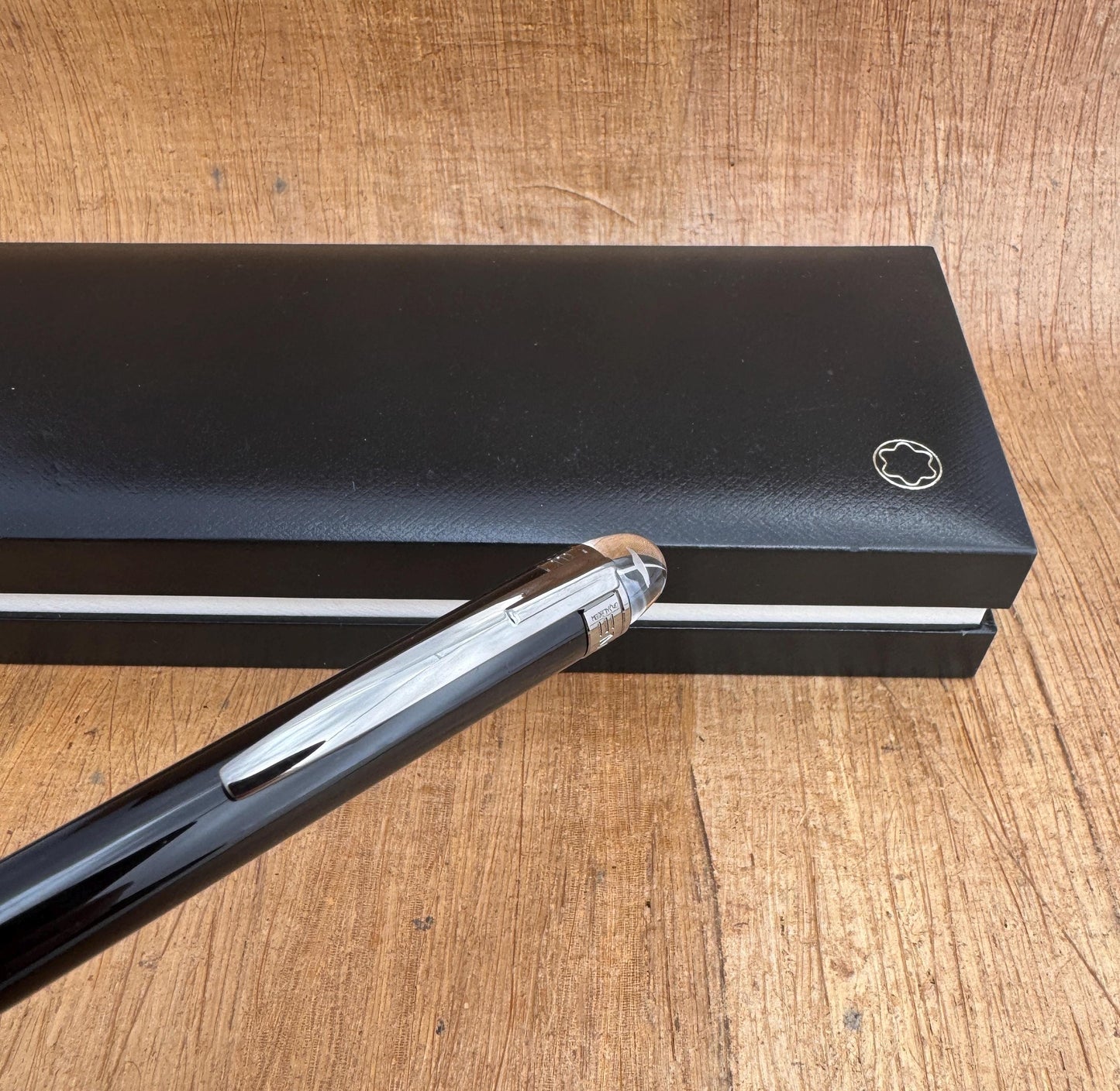 Excellent MONTBLANC Starwalker Midnight Black Ballpoint Pen In Original Box