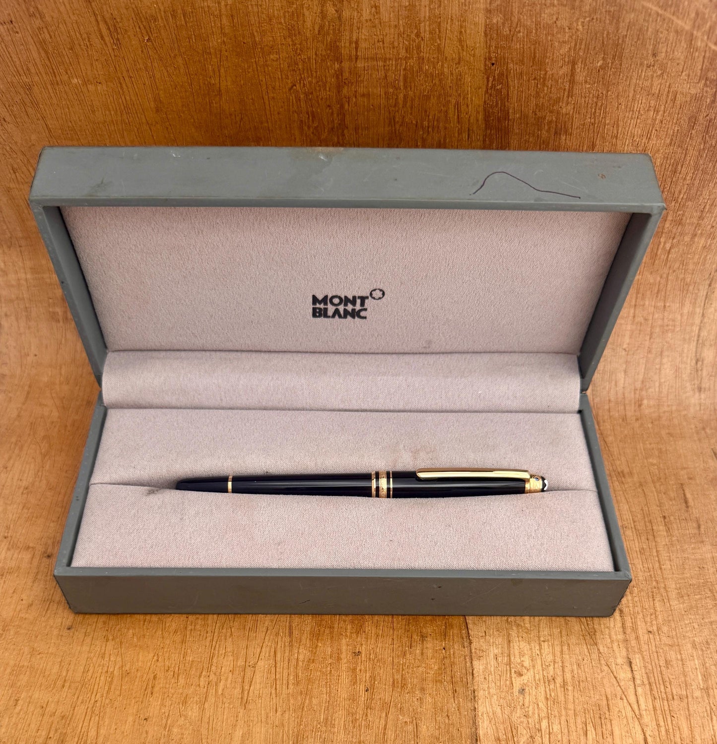Excellent MONTBLANC Meisterstuck Rollerball Pen SAPPHIRE UNICEF Pen Boxed