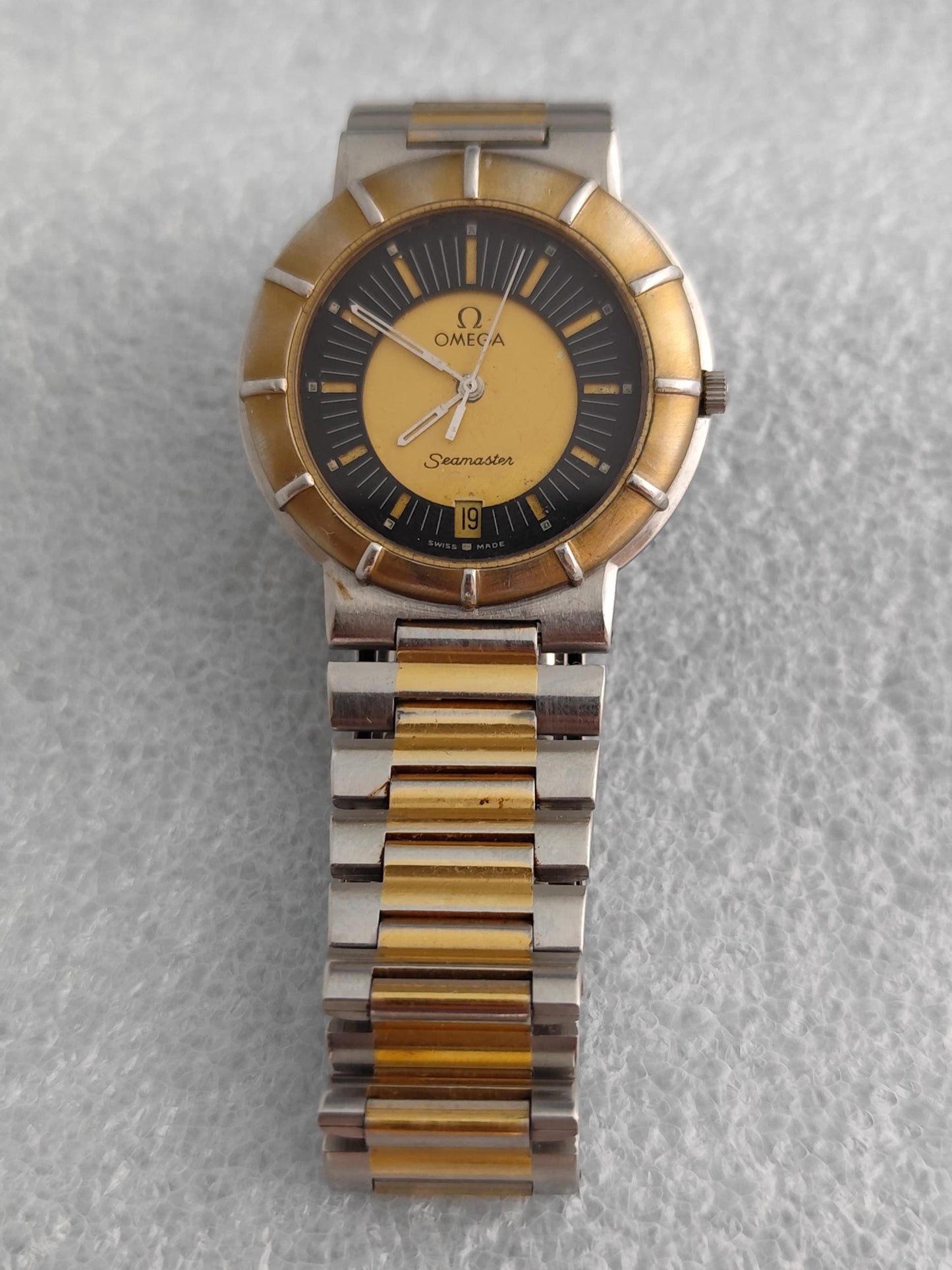 Omega 196.0301 Dynamic Seamaster "Spider" II Watch New Battery Serviced