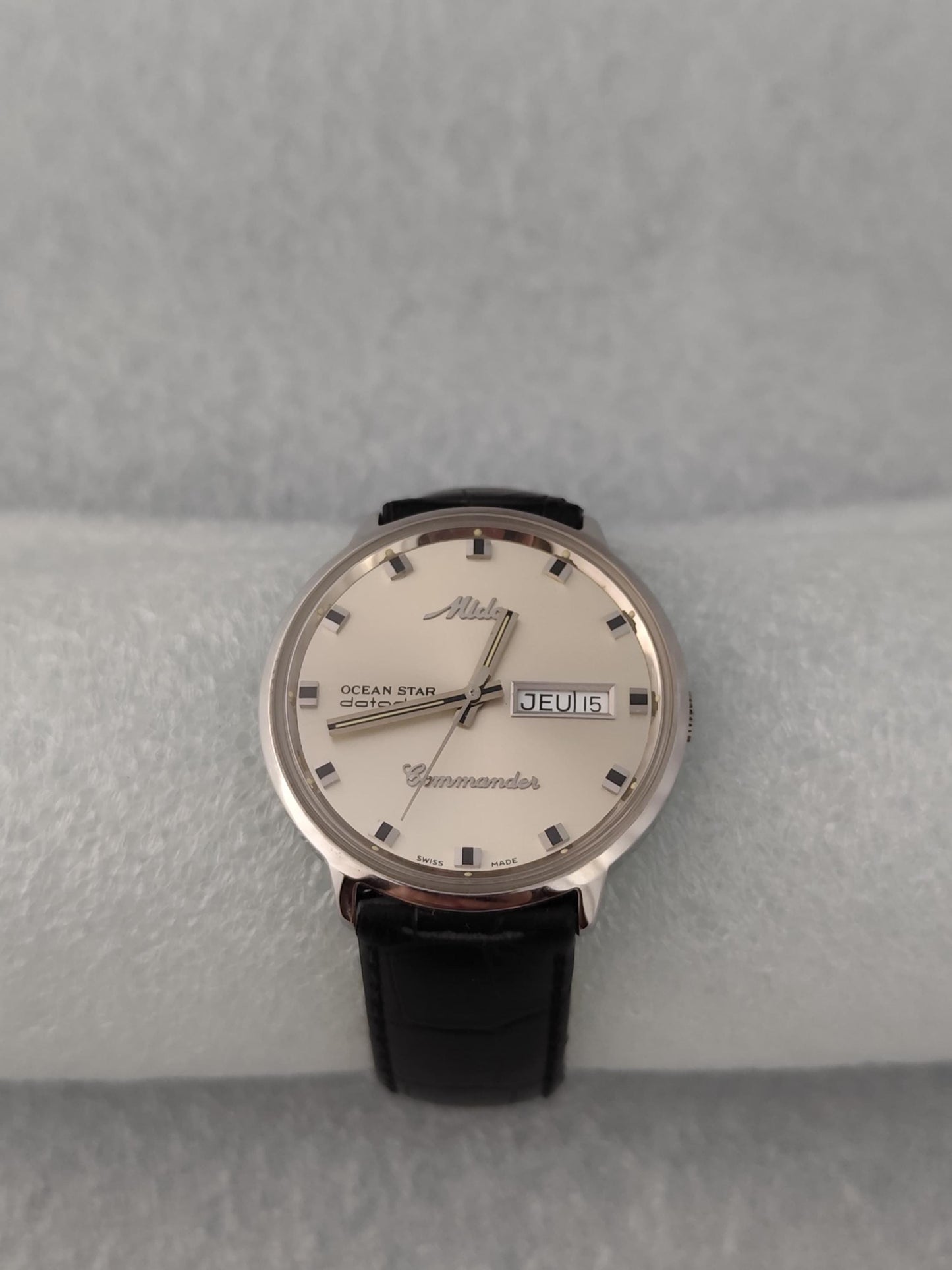 Vintage NOS Mido Commander Ocean Star Commander Datoday 8419 Automatic Watch Old Stock Boxed