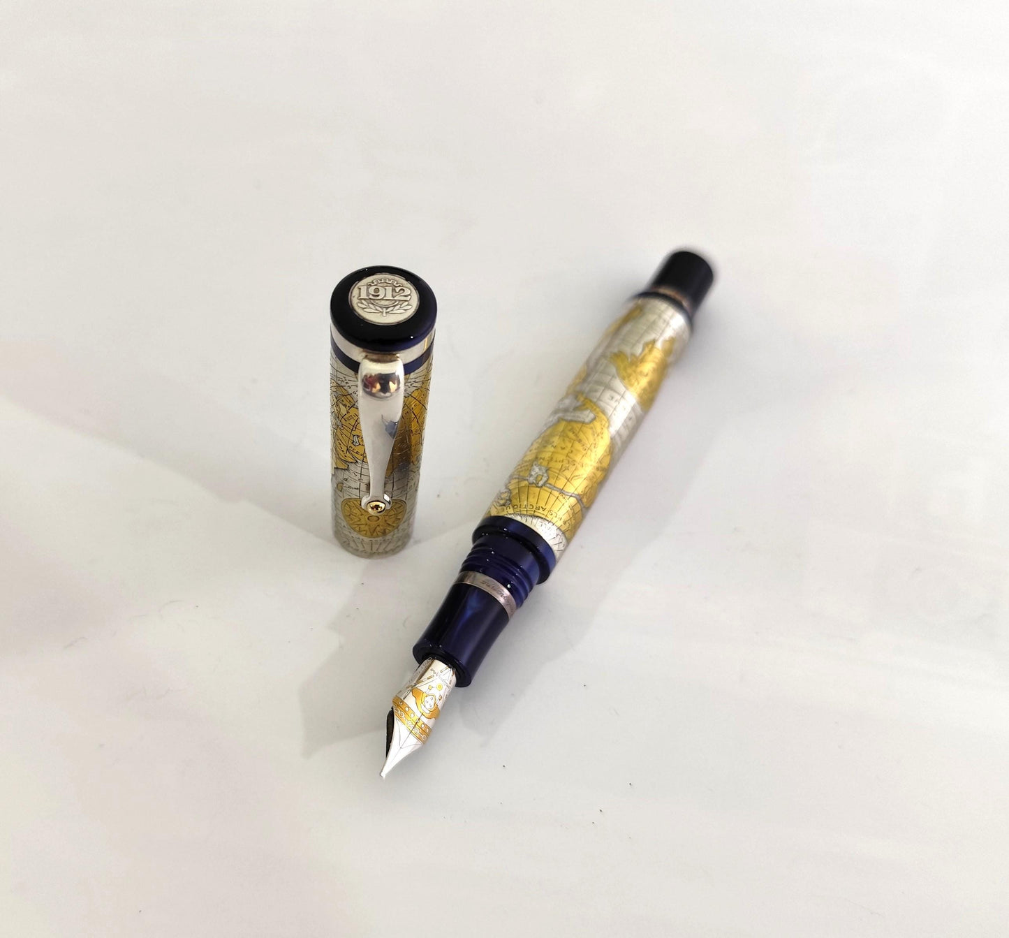 Montegrappa Gea 2001 Limited Edition Sterling Silver 18K M Nib Fountain in Box
