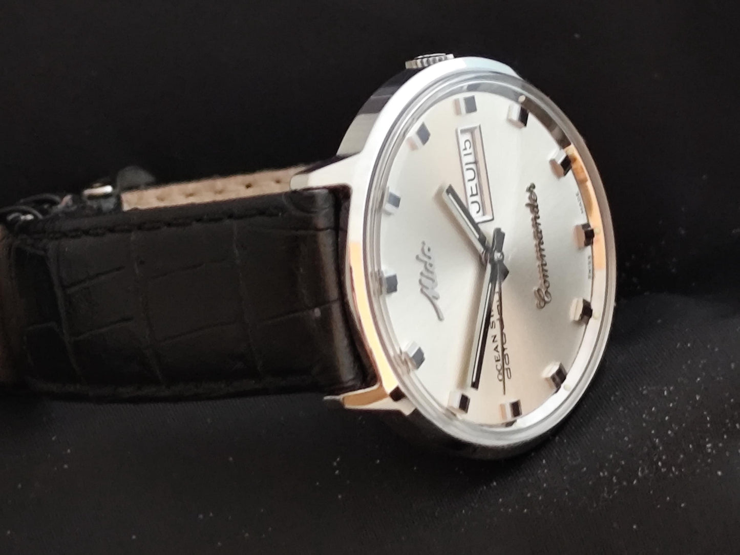 Mido Commander Ocean Star Commander Datoday 8419 Automatic Watch In Original Box (NOS)