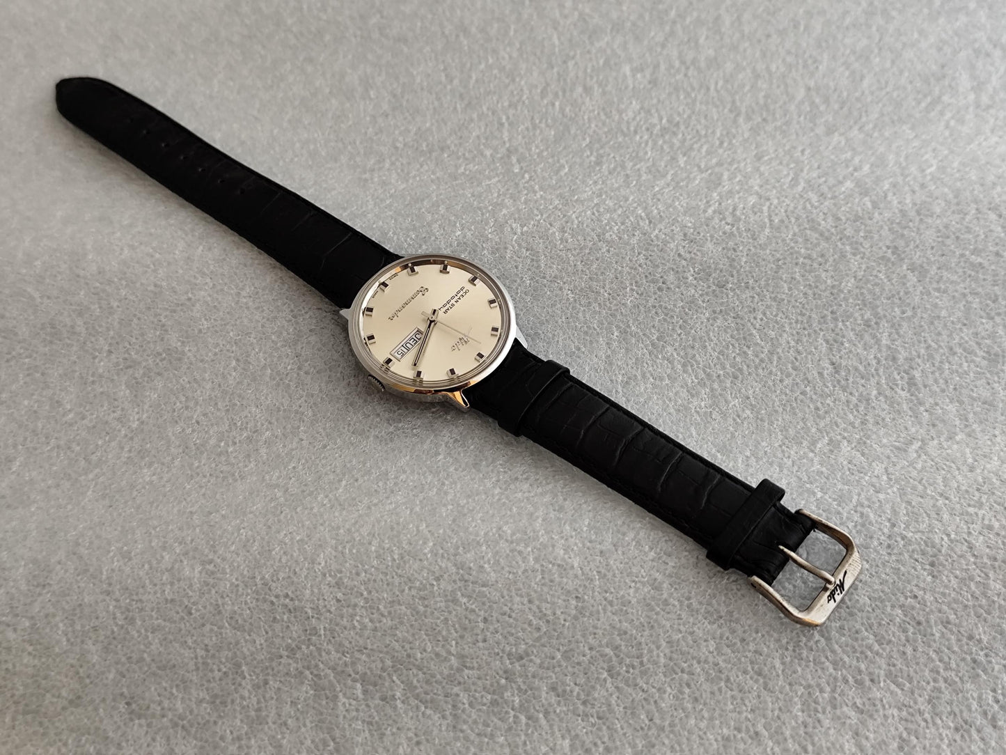 Mido Commander Ocean Star Commander Datoday 8419 Automatic Watch In Original Box (NOS)