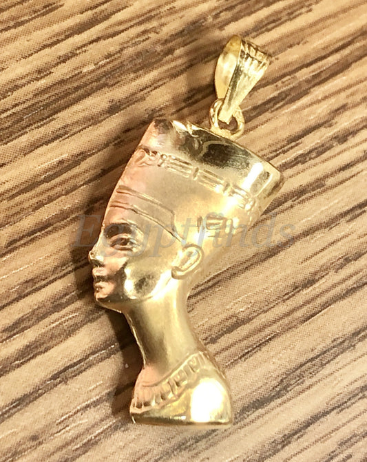 Solid Gold Queen Nefertiti Charm Pendant 18k Solid Gold Nefertiti Double sided Nefertiti Pendant, Nefertiti Charm, Egyptian Gold Jewelry