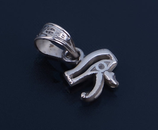 Lovely Egyptian Sterling silver Eye Of Horus Pendant Charm