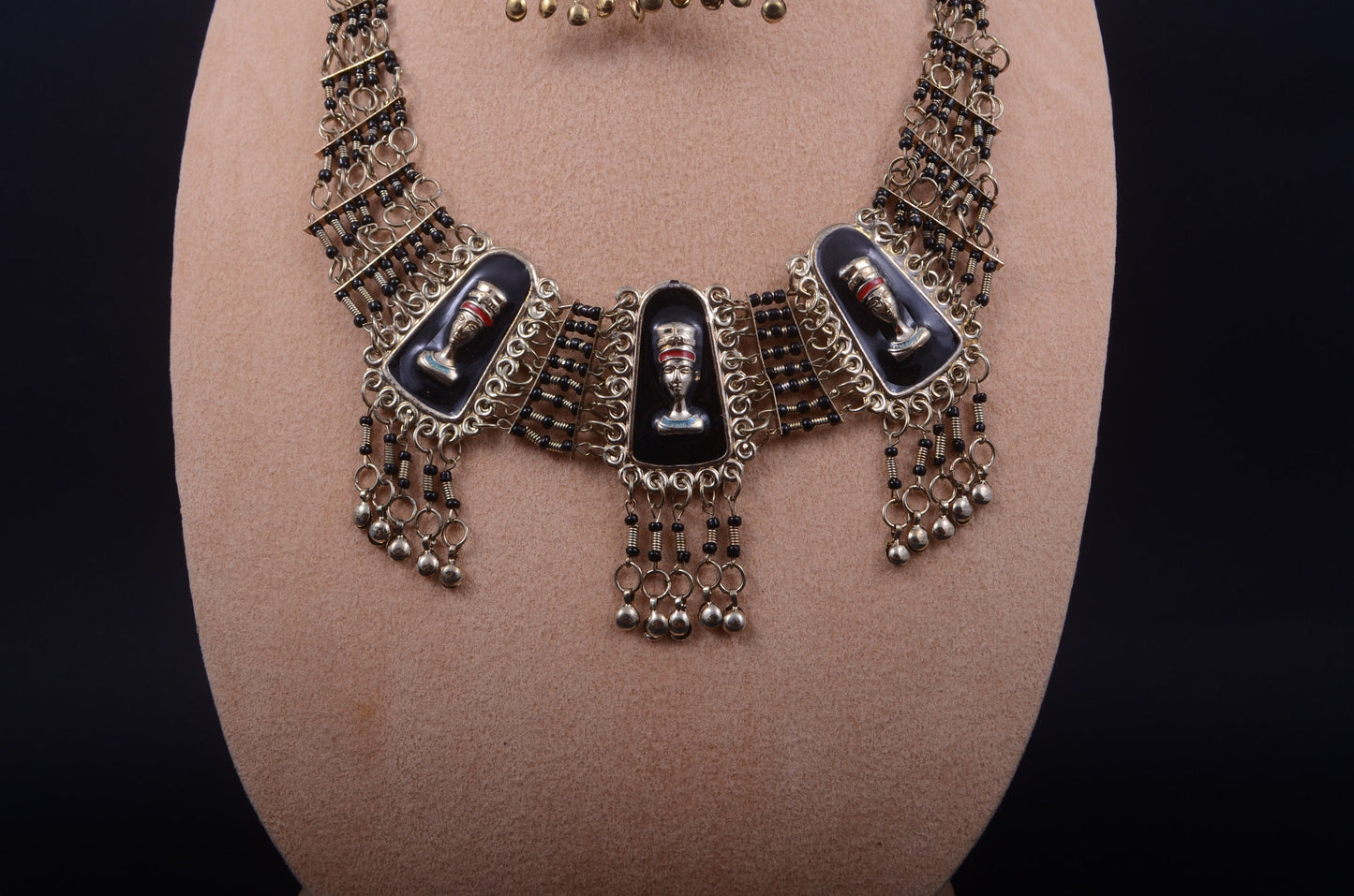 Antique Egyptian Hand Made Colored QUEEN NEFERTITI  Necklace And Matching Earrings Nefertiti Jewelry Queen nefertiti Set Nefertiti Necklace