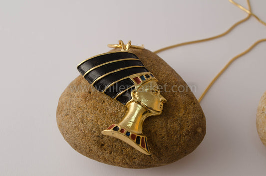 Large Egyptian 24K Gold Plated Enameled Queen Nefertiti Bust Necklace Nefertiti Jewelry Nefertiti Charm Nefertiti Bust Nefertiti Necklace