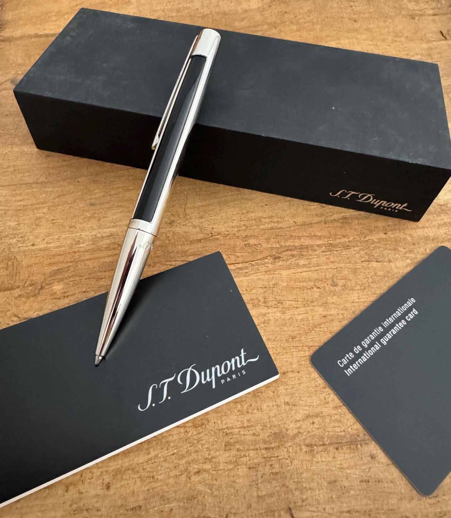 Excellent S.T. Dupont Defi Ballpoint Pen Gun Metal Complete Set