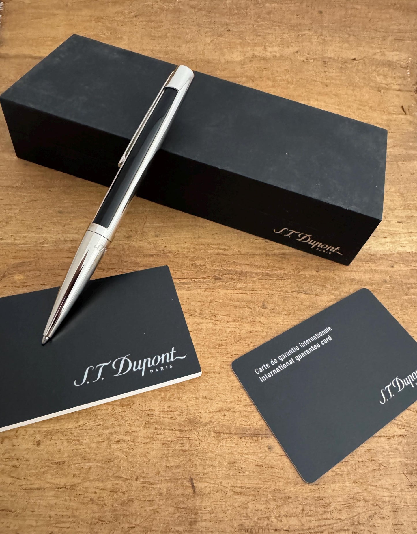 Excellent S.T. Dupont Defi Ballpoint Pen Gun Metal Complete Set