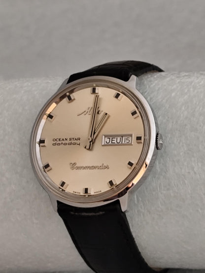 Vintage NOS Mido Commander Ocean Star Commander Datoday 8419 Automatic Watch Old Stock Boxed