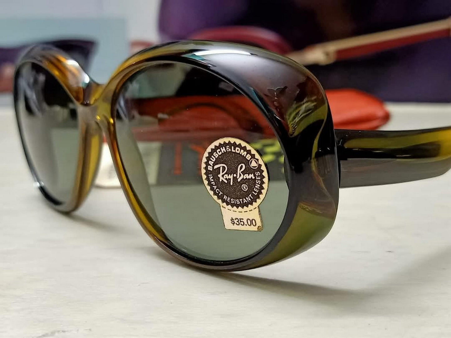 Excellent Vintage 60s B&L RAY-BAN Bryce-Optyl Round Honey Frames Number 1100 Frame sunglasses AUSTRIA