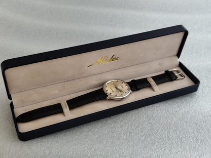 Vintage NOS Mido Commander Ocean Star Commander Datoday 8419 Automatic Watch Old Stock Boxed