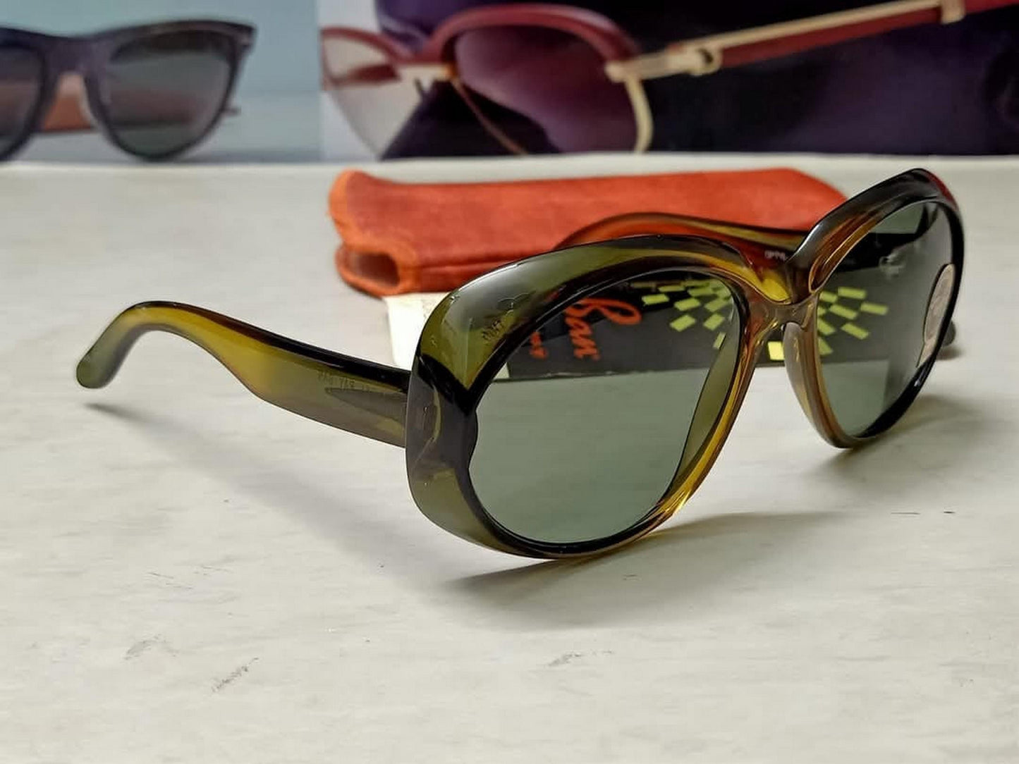 Excellent Vintage 60s B&L RAY-BAN Bryce-Optyl Round Honey Frames Number 1100 Frame sunglasses AUSTRIA